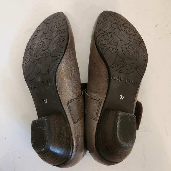 EUC FIDJI LEATHER MARY JANES TAUPE/BROWN SIZE 37 - Picture 7 of 10